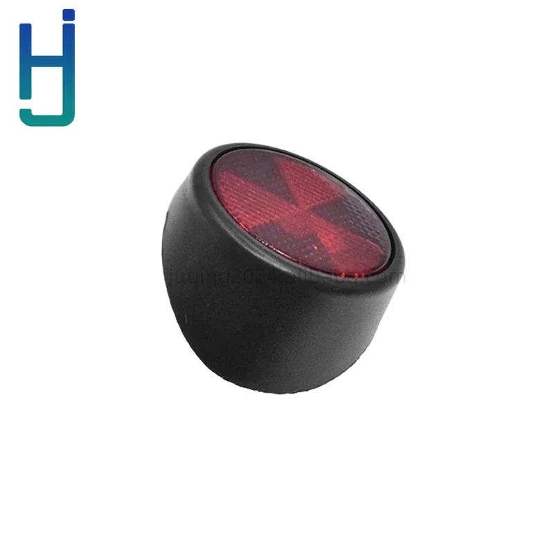 

MR296244 MR296243 Rear Lamp Reflector Kit for Mitsubishi Pickup L200 Triton III K74T K76T K77T