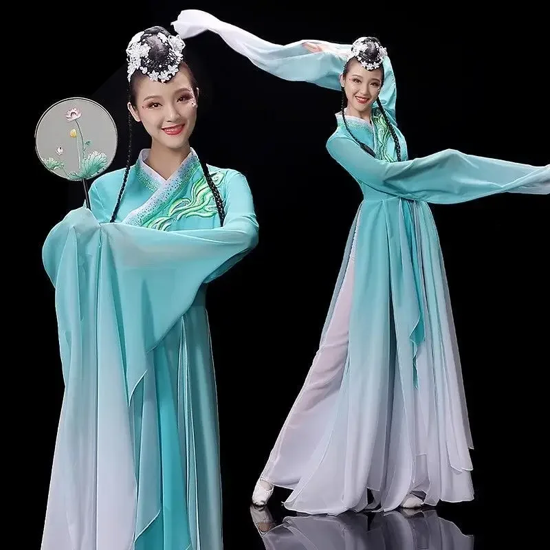 Costumi per spettacoli di danza classica Abito da ballo Hanfu Maniche oscillanti Abito in chiffon Skrit Costume da ballo con maniche ad acqua