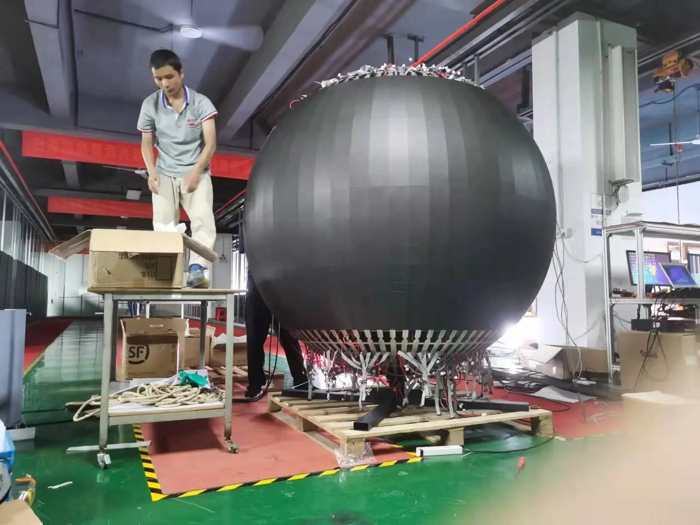 خطة شريط مخصصة Led جدار الفيديو كشك جدار الفيديو بكسل الإبداعية غرفة داخلية غير النظامية شكل شاشة عرض Led #2