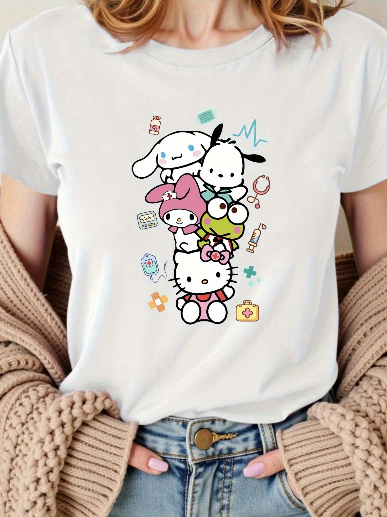 تي شيرت نسائي كاجوال أسود بنمط موضوع من سانريو - صيفي بأكمام قصيرة ورقبة دائرية، تصميم لطيف للممرضات والطبيب، سهل الغسل #1