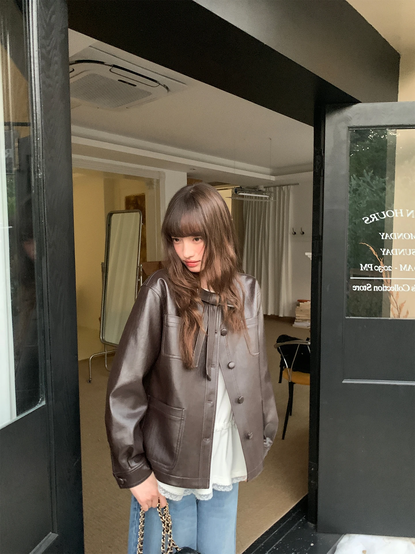 Jaqueta de Couro Feminina Casual com Decoração de Nó, Versão Coreana Nova de Primavera, Top de Moda