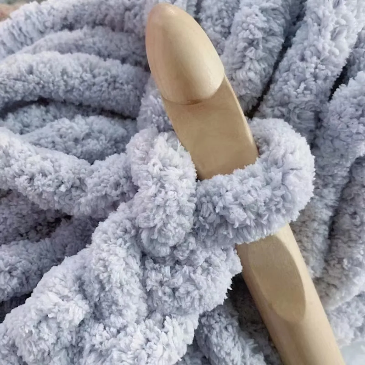 DIY Yarn Chunky Giant Chenille Yarn Crochet Yarns Hilos Para Tejer A Ganchillo Crochet Blanket Carpet Knitting Arm-Knit Cushion