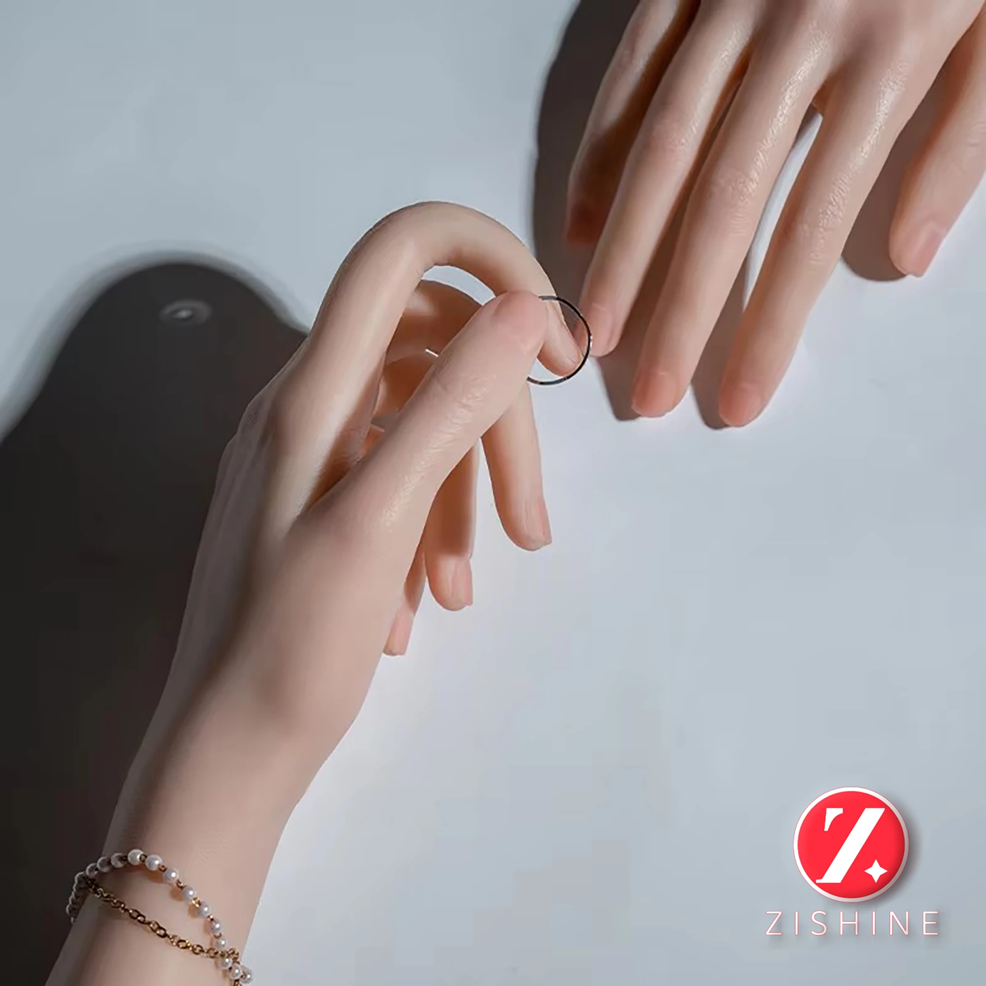 Zishine False Nail Training Practice Hand For Acrylic Nails Silicone Fake Hand Model Lifelike Jewelry Display JDW05