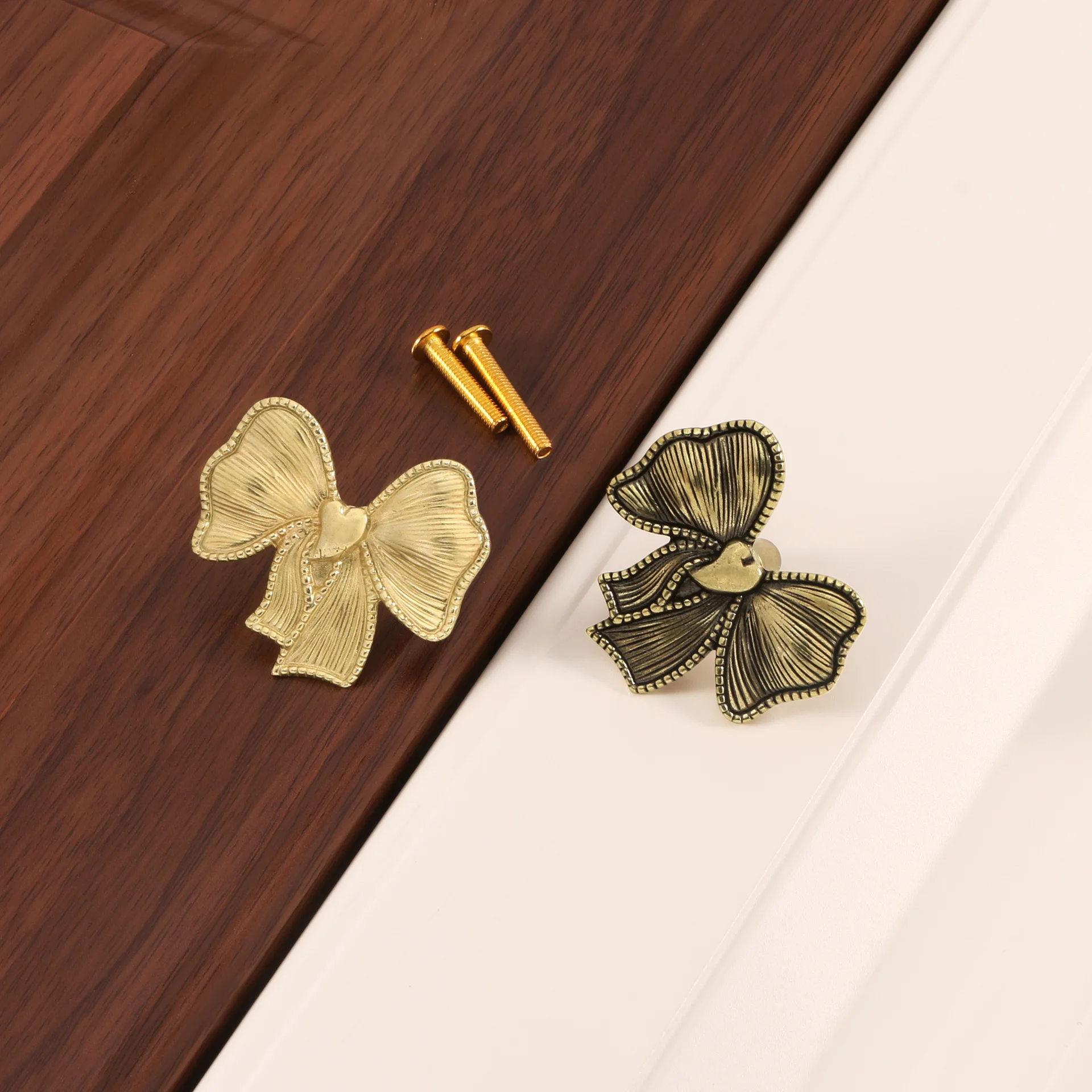 Brass heart-shaped peach heart bow door handle wardrobe drawer bedside table copper handle background wall decoration hook