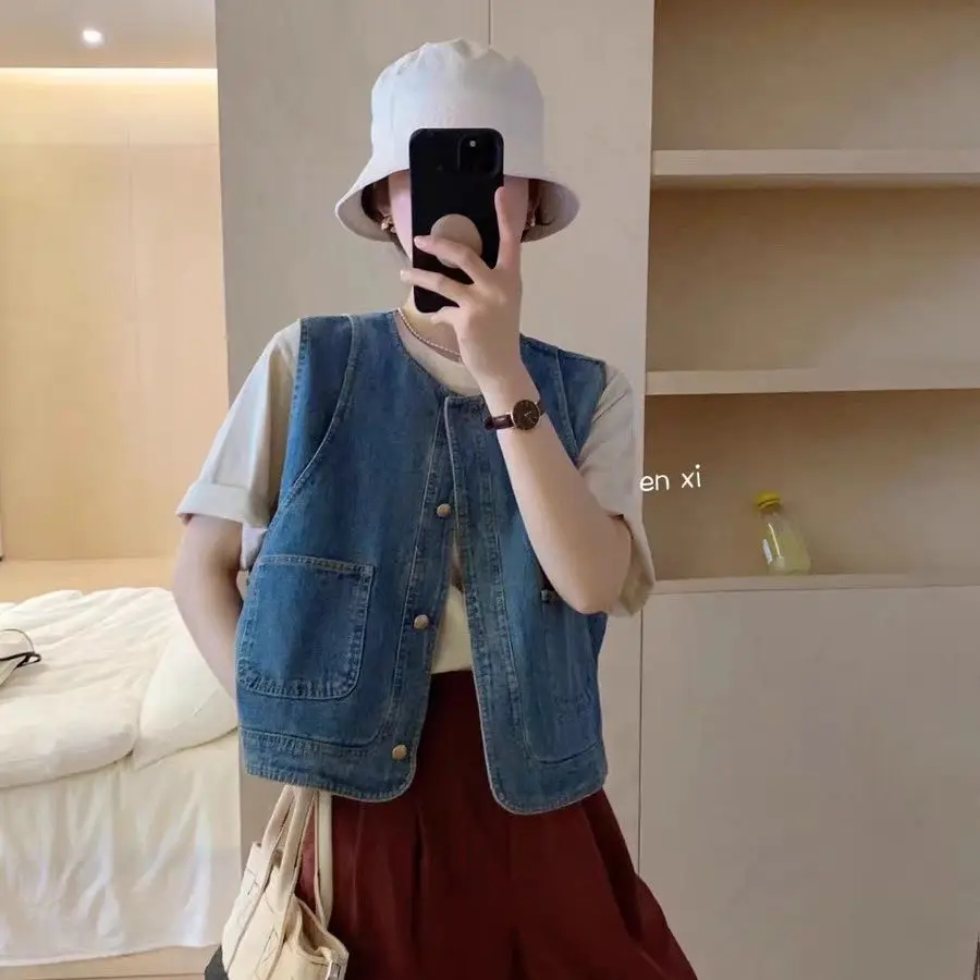 

New Korean round neck retro loose outer layer layered denim vest camisole short jacket women jacket Collarless clothing