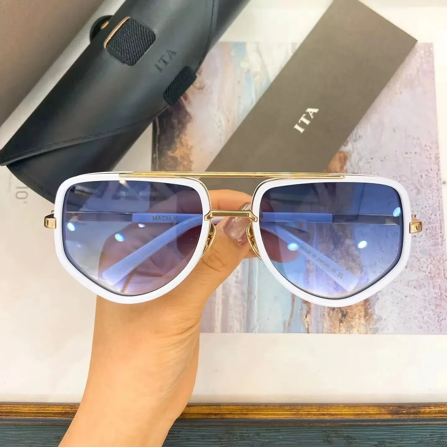 

OLLYMURS Sun MACH-X DTS463 Leisure Fashion Retro Men Sunglasses Gradient Blue Lenses Driving Anti-Glare Women Couple Eyewear