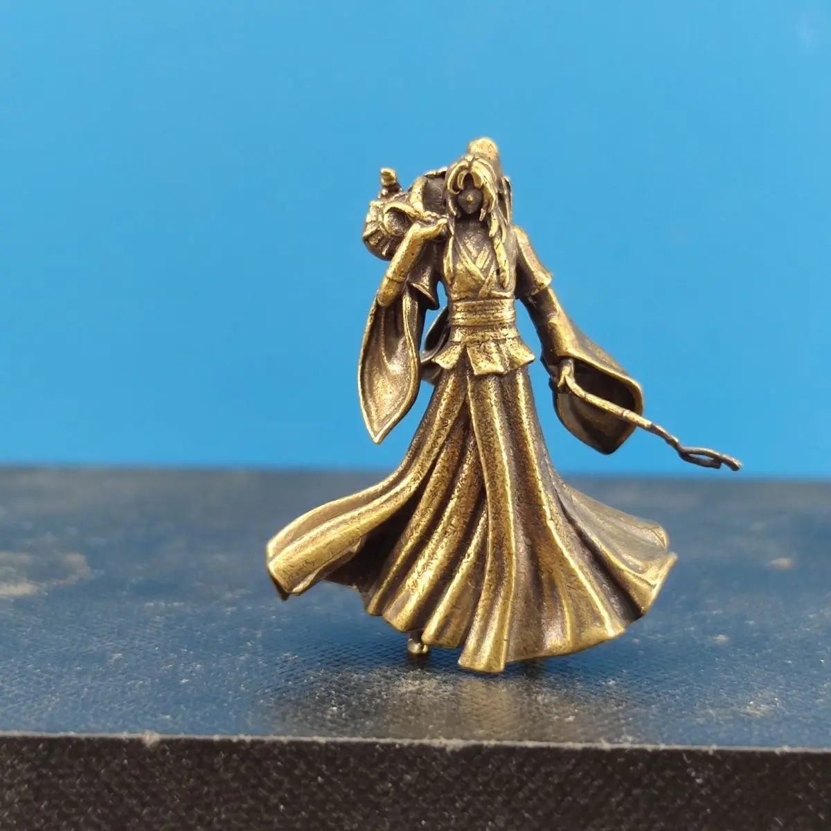 39mm Wei Wuxian Master Mo Dao Copper Model Sculpture Miniature Figurine Desktop Decoration Craft Gift for Men and Women