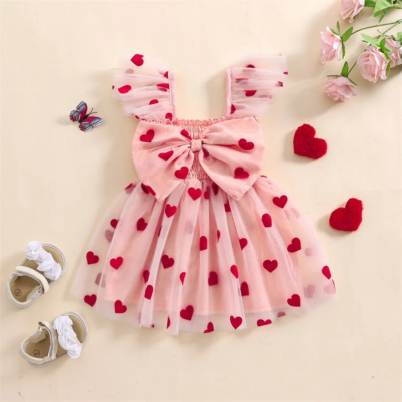 Vestido de tul para niñas pequeñas de 6 a 4 años, decoración de lazo en 3D con forma de corazón, manga aleteo con volantes, vestido acampanado ahumado para el Día de San Valentín para primavera