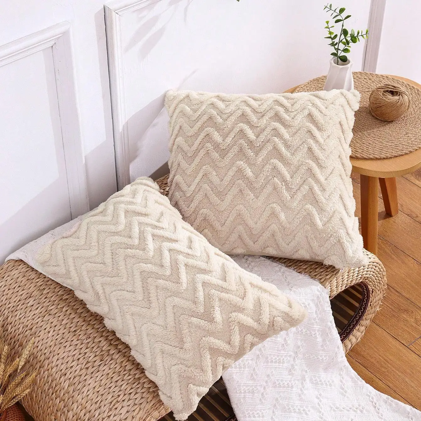 Weiche Plüsch-Kurzhaar-Velours-Dekokissenbezüge im europäischen Luxusstil für Sofa, Bett und Wohnzimmerdekoration