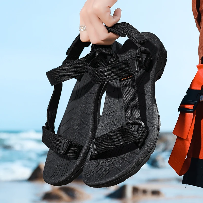 Summer Summer New Beach Sandals Large Size Round Toe Flat Bottom New Comfortable Non-slip Lightweight Best-selling Fashion Trend