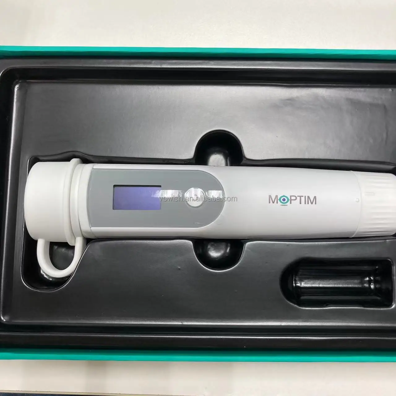 china optical instrument MRT-180 handheld auto refractometer