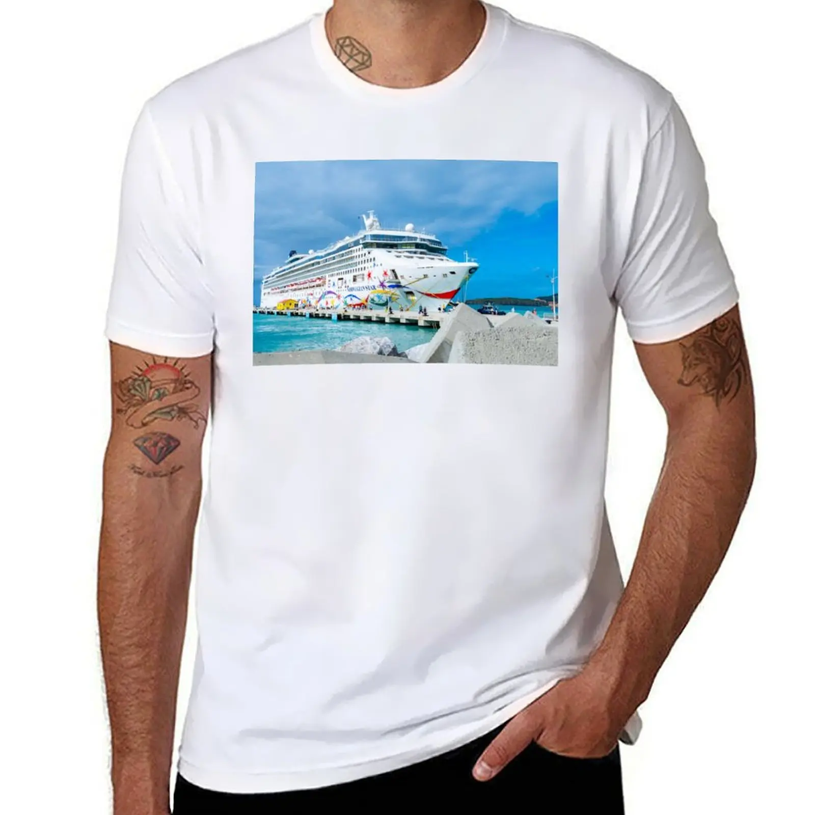

NCL Star of Norwegian Cruise Line T-Shirt anime t shirts oversize printed t shirts for man T-Shirt
