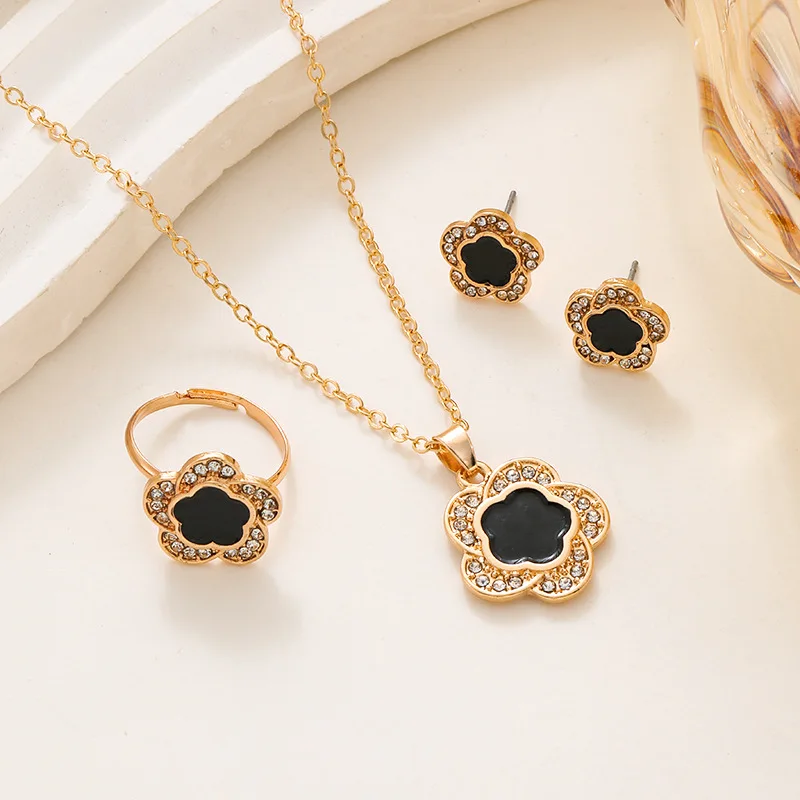 Lucky Rhinestones Five-petal Flower Clover Earrings Necklace Ring three-piece set for Woman Fashion Accessories Party Jewelry