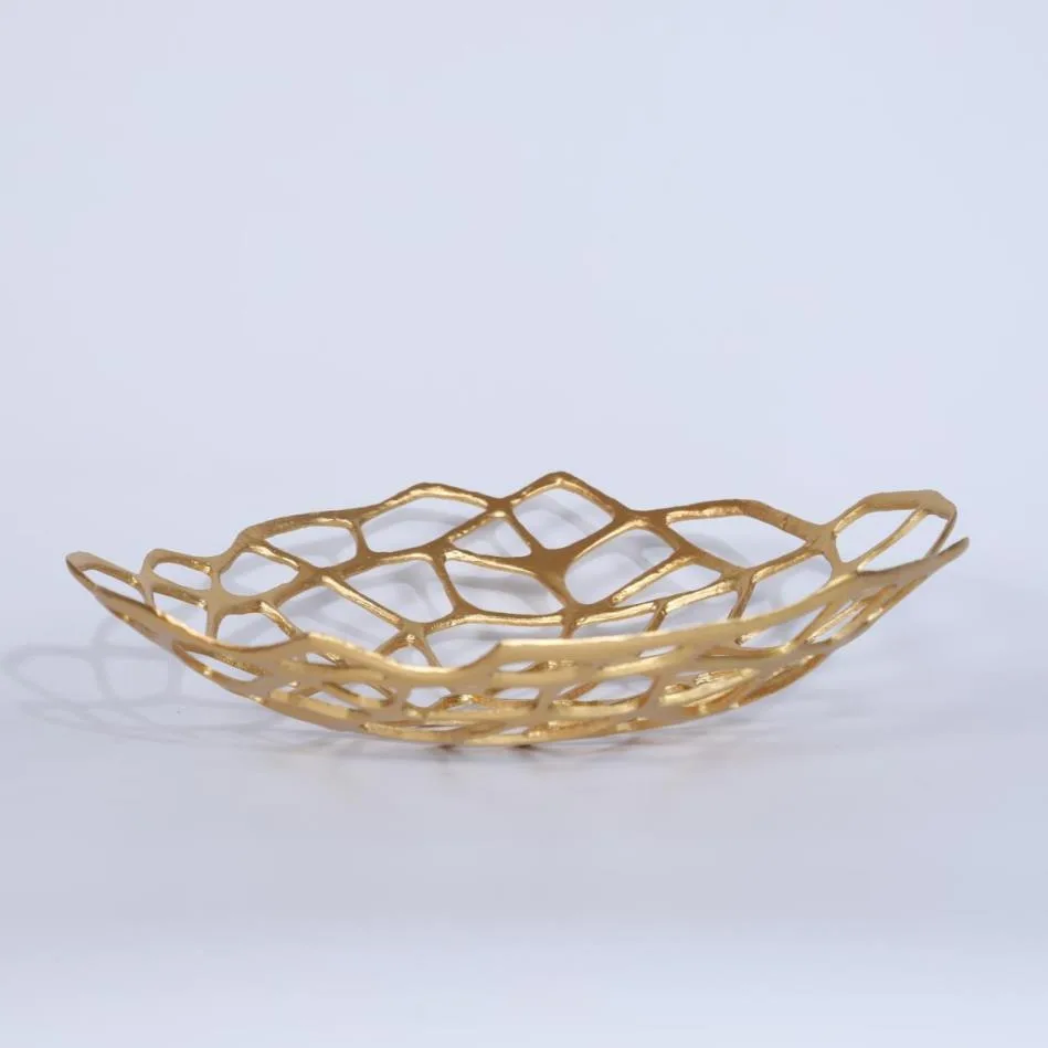 Metal Perforated Fruit Plate Tray Desktop Storage Container Geometric Golden Snack Plate Home Decoration Accessories