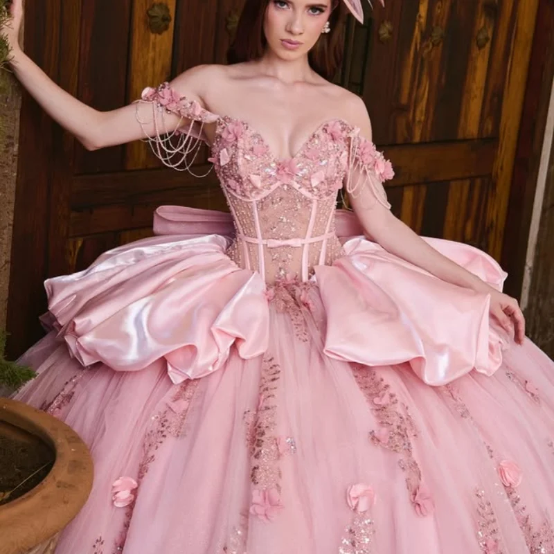 

Розовое платье Quinceanera с открытыми плечами, тюлевое блестящее платье с кристаллами и аппликацией, многослойное платье с 3D цветами, платья de 15, Quinceanera по индивидуальному заказу