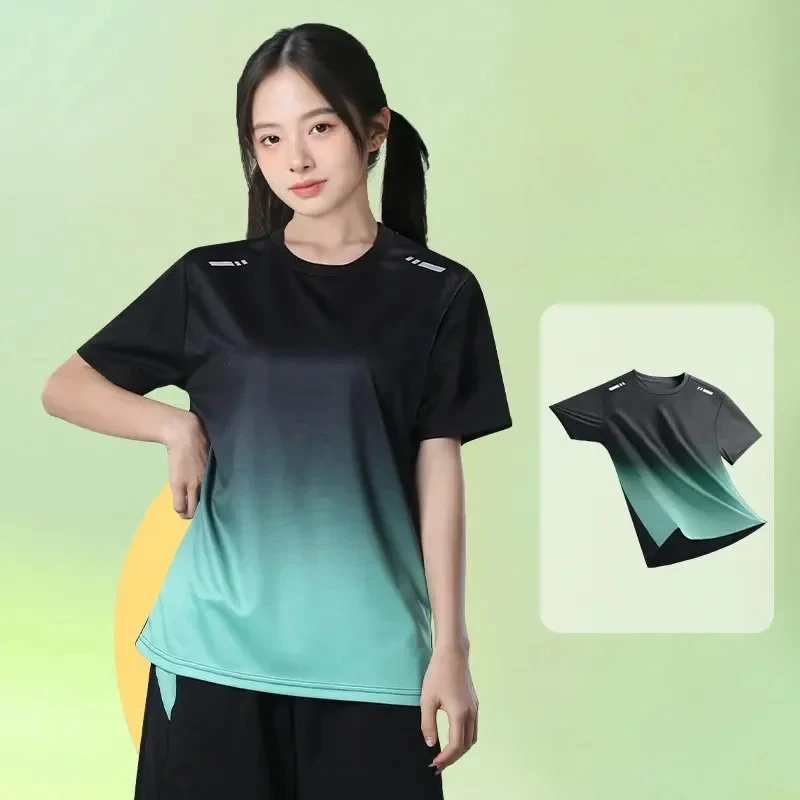 Thumbnail 3 - #26 Latest Athletic Training Tops Offers