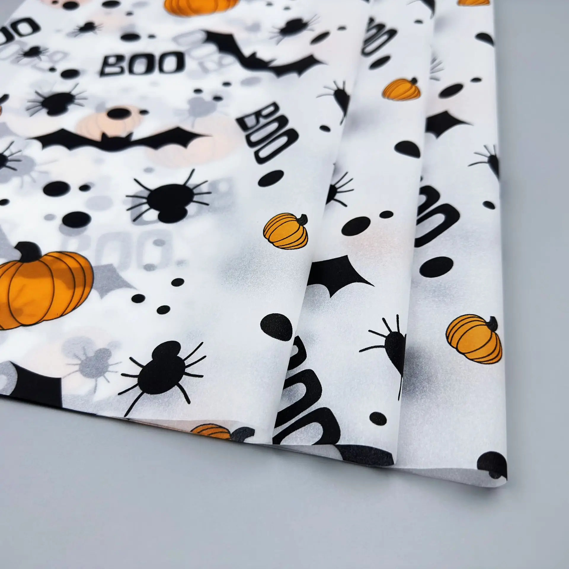 30 Sheets Halloween Tissue Paper Boo Pumpkin Bat Spider Print Gift Wrapping Paper Tissue Paper for Halloween Party DIY Craft