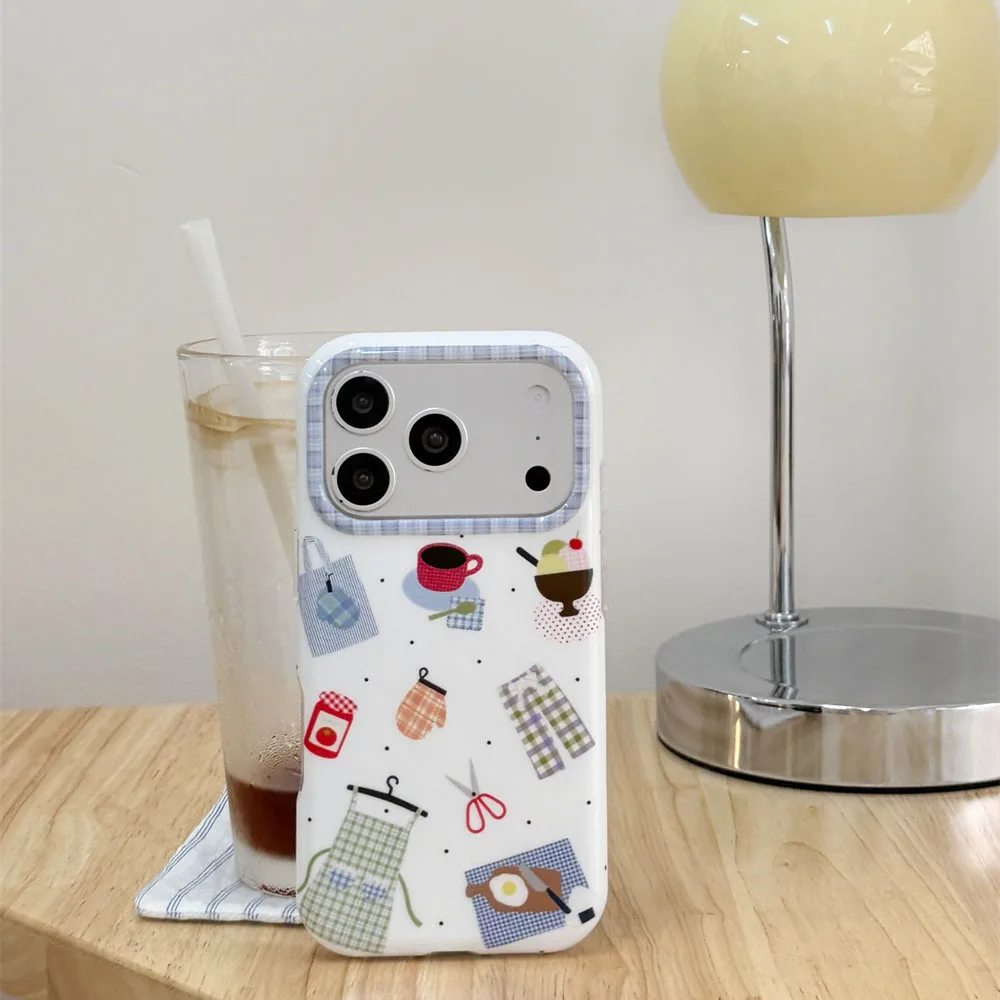 Retro Gilding Print Star Check Brown Polka Dots Cherry Pattern White Glossy Cover Case For iPhone 17 16 15 Pro Max Shell Cover