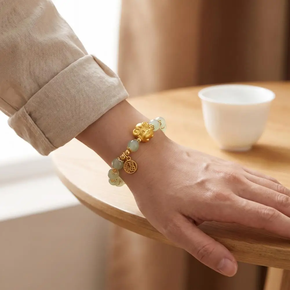Elastic Beaded Bracelets for Women Good Fortune Sheep Bracelet Stretch Beaded Wrist Jewelry with Golden for Luck for Friends