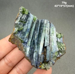 Ludlamite with Vivianite Naturally Intergrown Specimen Rock Sample for Educational And Collectible Items