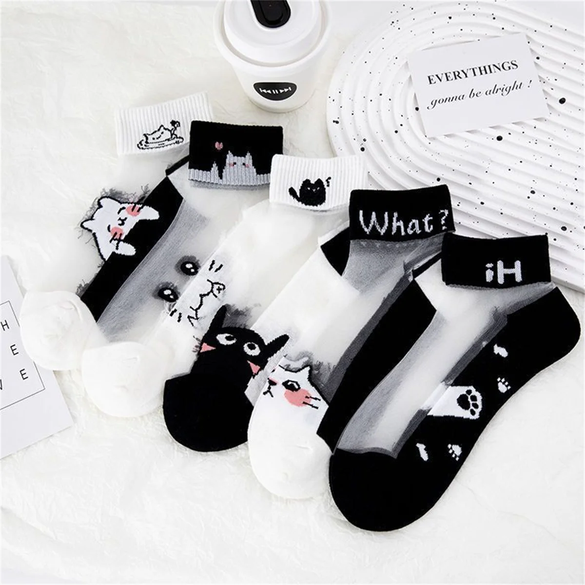 Dreamlikelin 5Pairs/lot Summer Socks Black and White Cat Glass Silk Breathable Female Socks Simple Short Socks