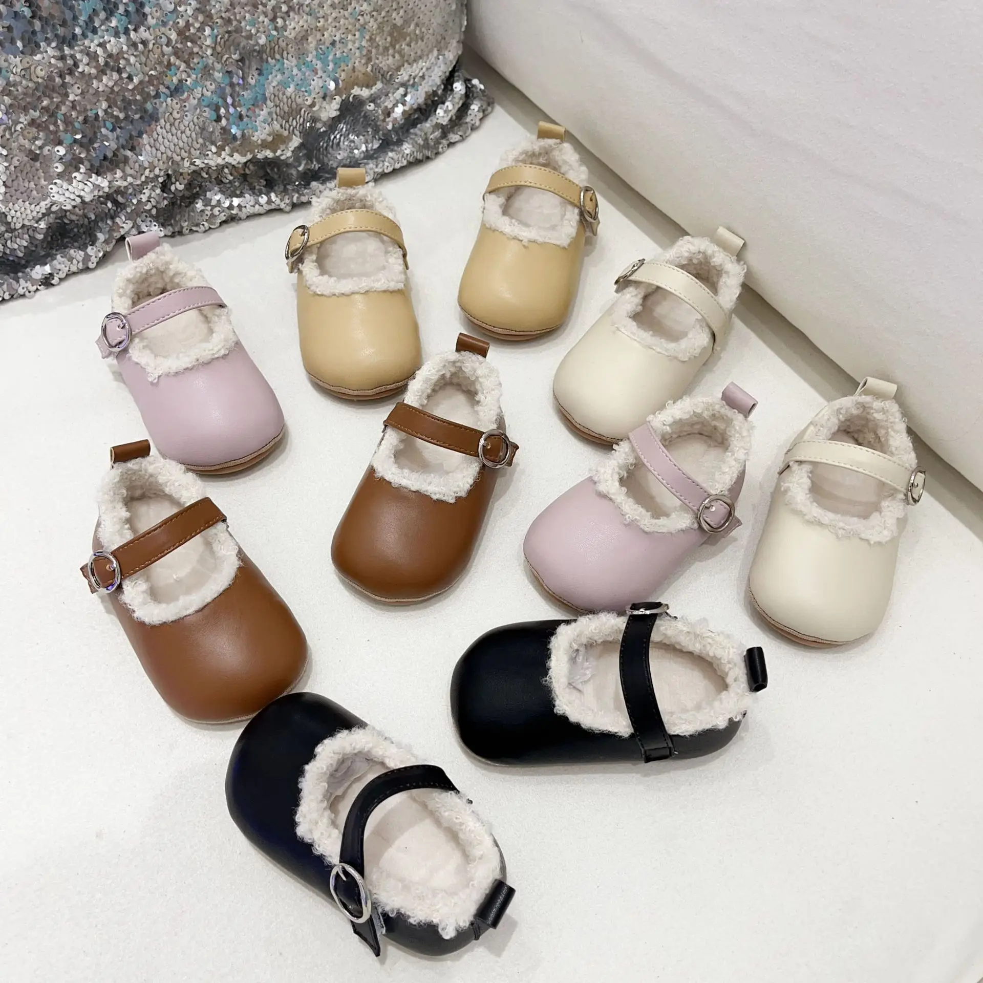 Winter Soft-soled Plush Toddler Shoes First Walkers Indoor Non-slip Leather Walking Shoes Baby Items Newborn Moccasins