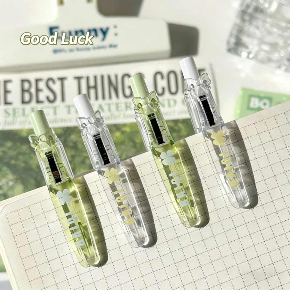 4Pcs/Set Cute Four-leaf Clover Retractable Gel Pen 0.5mm Black Ink Smooth Writing Pen Kawaii Stationery School Office Supplies