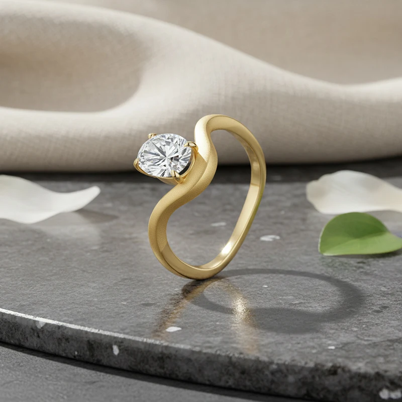 6 * 8mm 1.5-carat oval-cut moissanite ladies ring shiny S925 sterling silver wedding exquisite jewelry gifts.