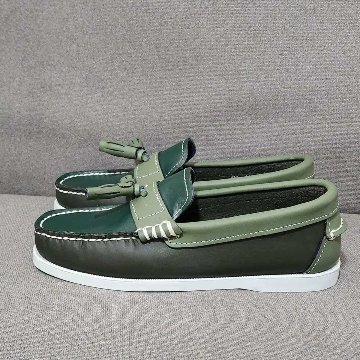 

Classic Genuine Leather Boat Shoes Footwear Men Shoes Handsewn Brand Designer Luxury Non-Slip Loafers Moccasins for Men