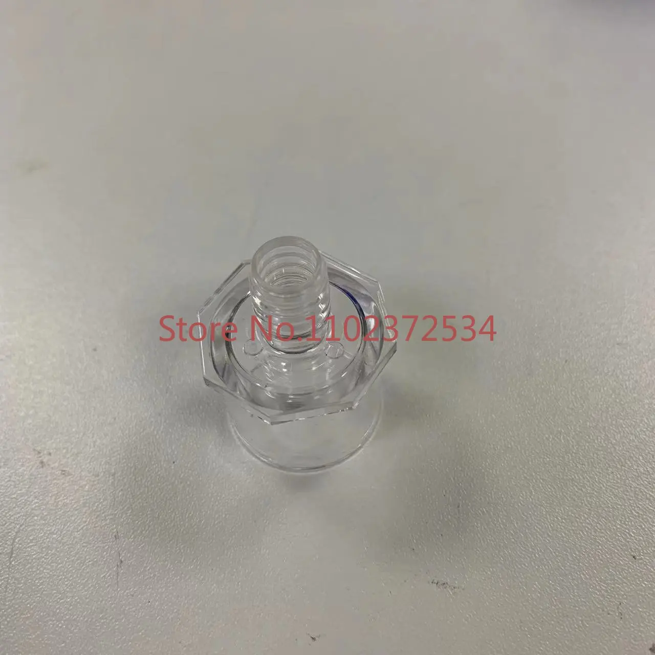 

Plastic interface of cup interface of pneumoperitoneum tube