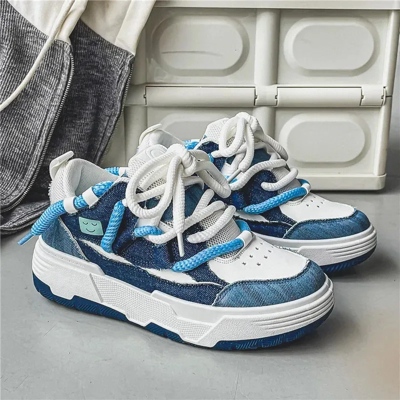 

New Niche Bread Men Thick Sole Casual Sports Low Shoes For Students Versatile Fashion Summer Origin From China
