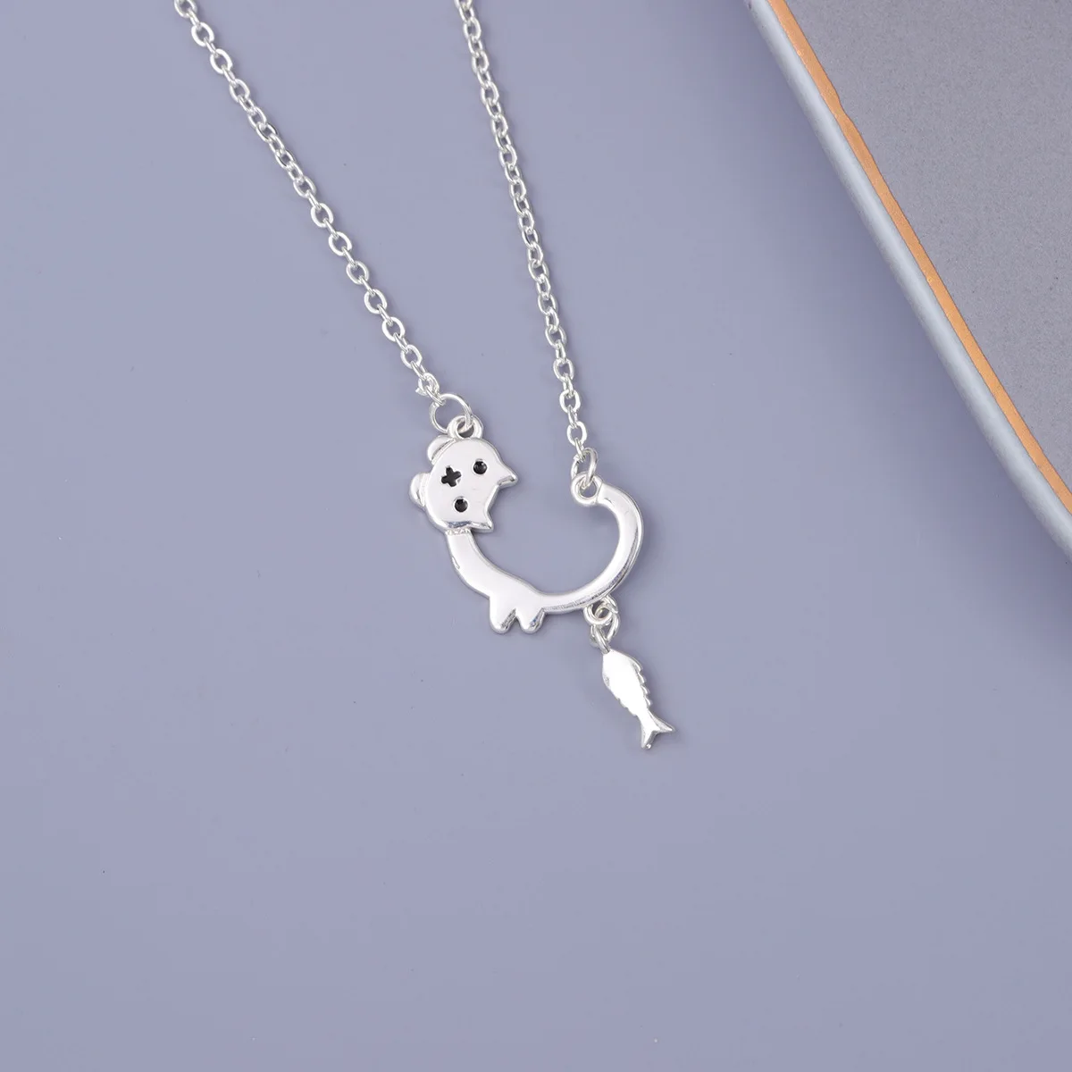 UiniTail Hot Selling New 925 Tibetan Silver Exquisite Cute Cat and Fish Sweet Animal Necklace Women's Fashion Versatile Jewelry