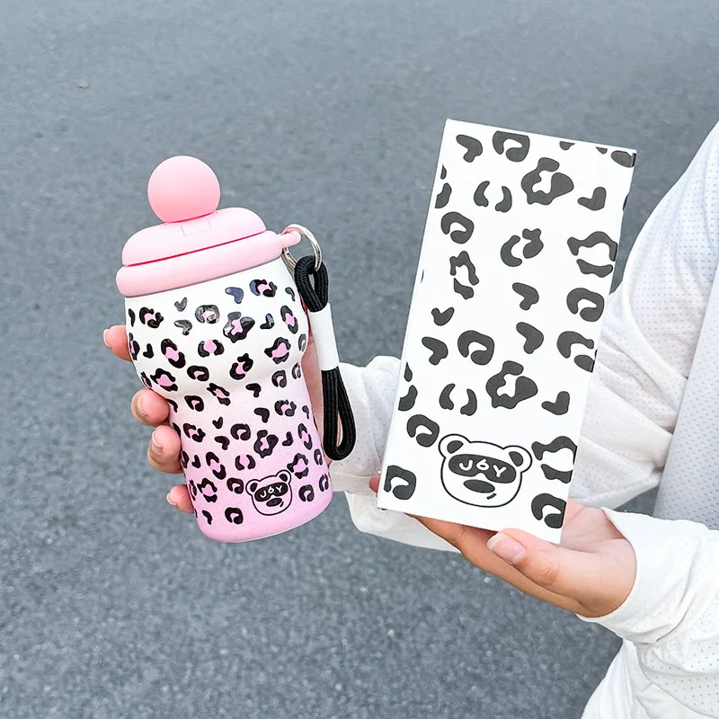 1pc Fashion Leopard Print Insulated Water Bottle, 350ml Portable Easy-to-Clean Stainless Steel Tumbler with Hand Strap
