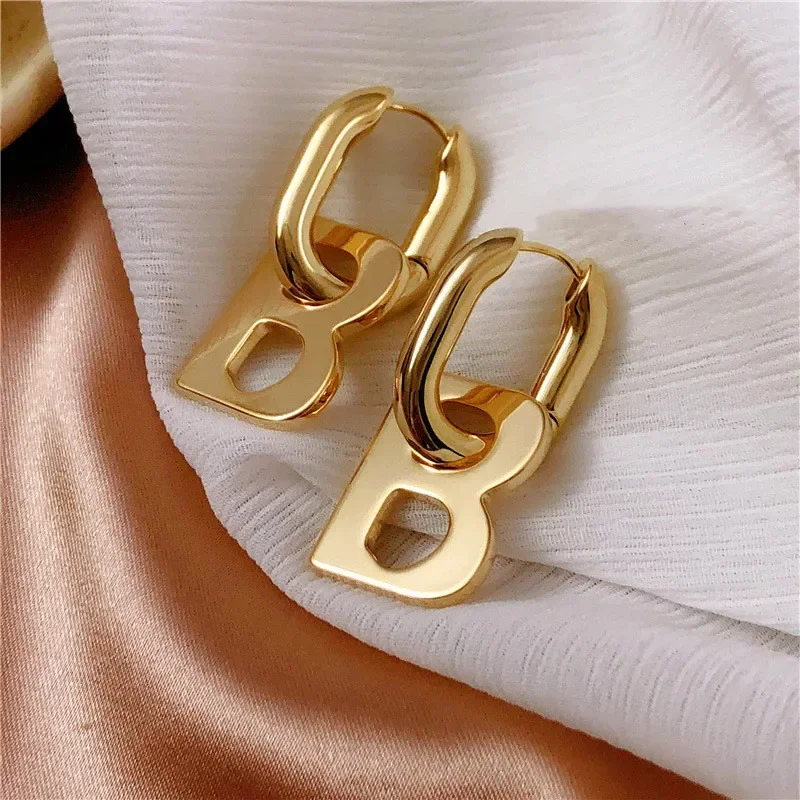 Orecchini pendenti con lettera B di alta qualità per donna uomo Trendy elegante coreano minimalista oro argento colore dichiarazione orecchini