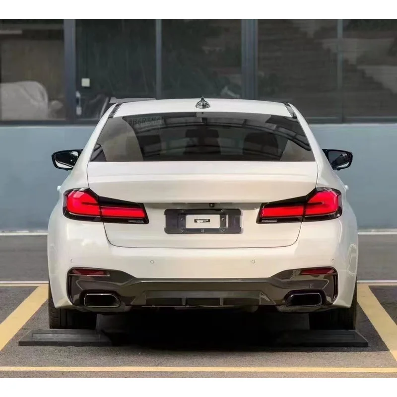5-Series G30 G38 M550 Inspired Rear Diffuser Gloss Black Rear Spoiler, Lower Body Kit with Exhaust Tips