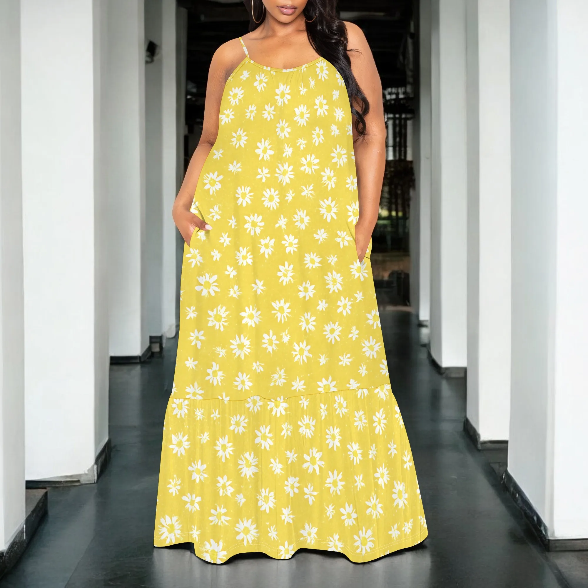 

Yellow Daisy Print Maxi Dress S‑3XL Spaghetti Strap Loose Fit Style with Pockets for Spring Picnic, Garden Party or Beach Trip