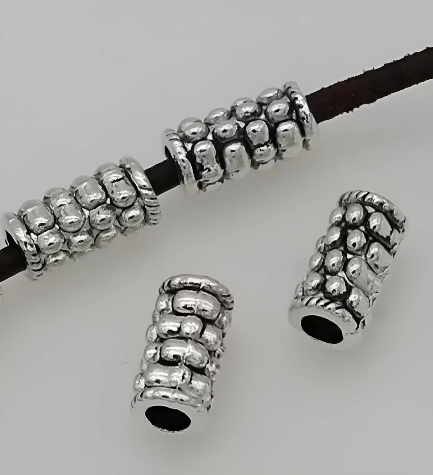 

35pcs 10*5mm ,hole 2.5mm Zinc alloy metal Vintage tube shaped spacer beads for jewelry making HWYH0094