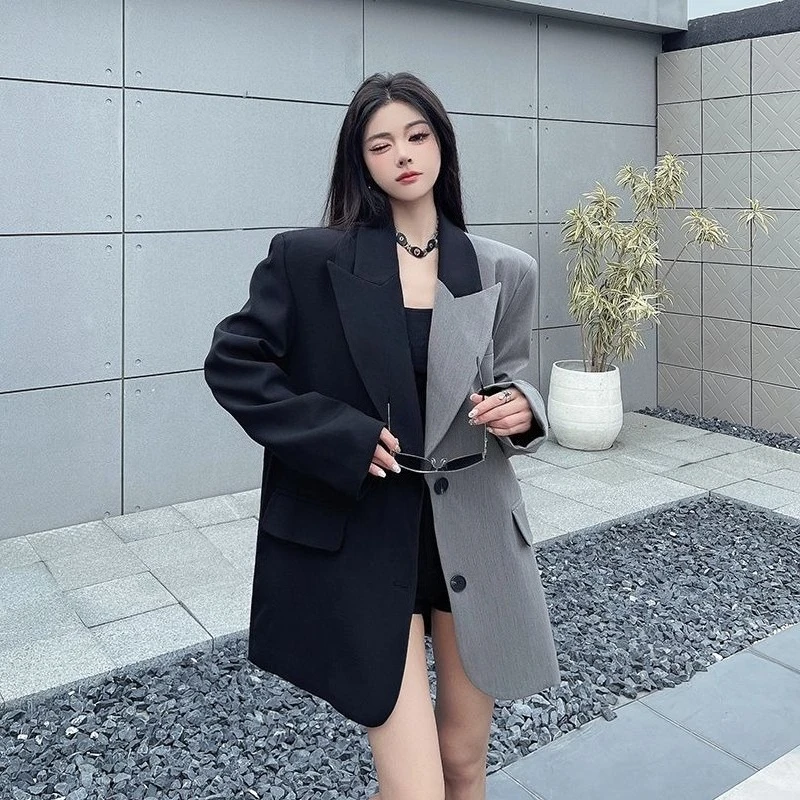 Nieuwe damescollectie lente-herfst Kenmerken Nisontwerp Onregelmatig colbert met kleurblokken Exuding Ahigh-end elegante stijl