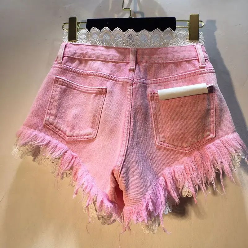 2026 Summer New Splicing Hook Lace High Waist Burr Denim Shorts Hot Pants Women