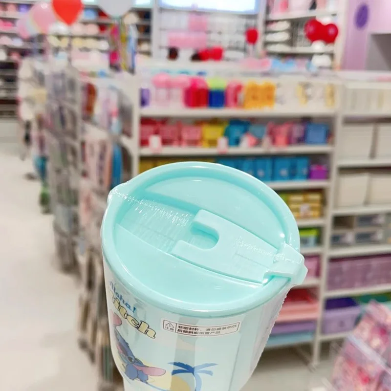 공식 스티치 인쇄 텀블러 밀짚 728ml 학교 대학 체육관 야외 여름 음료 병을위한 경량 플라스틱 컵