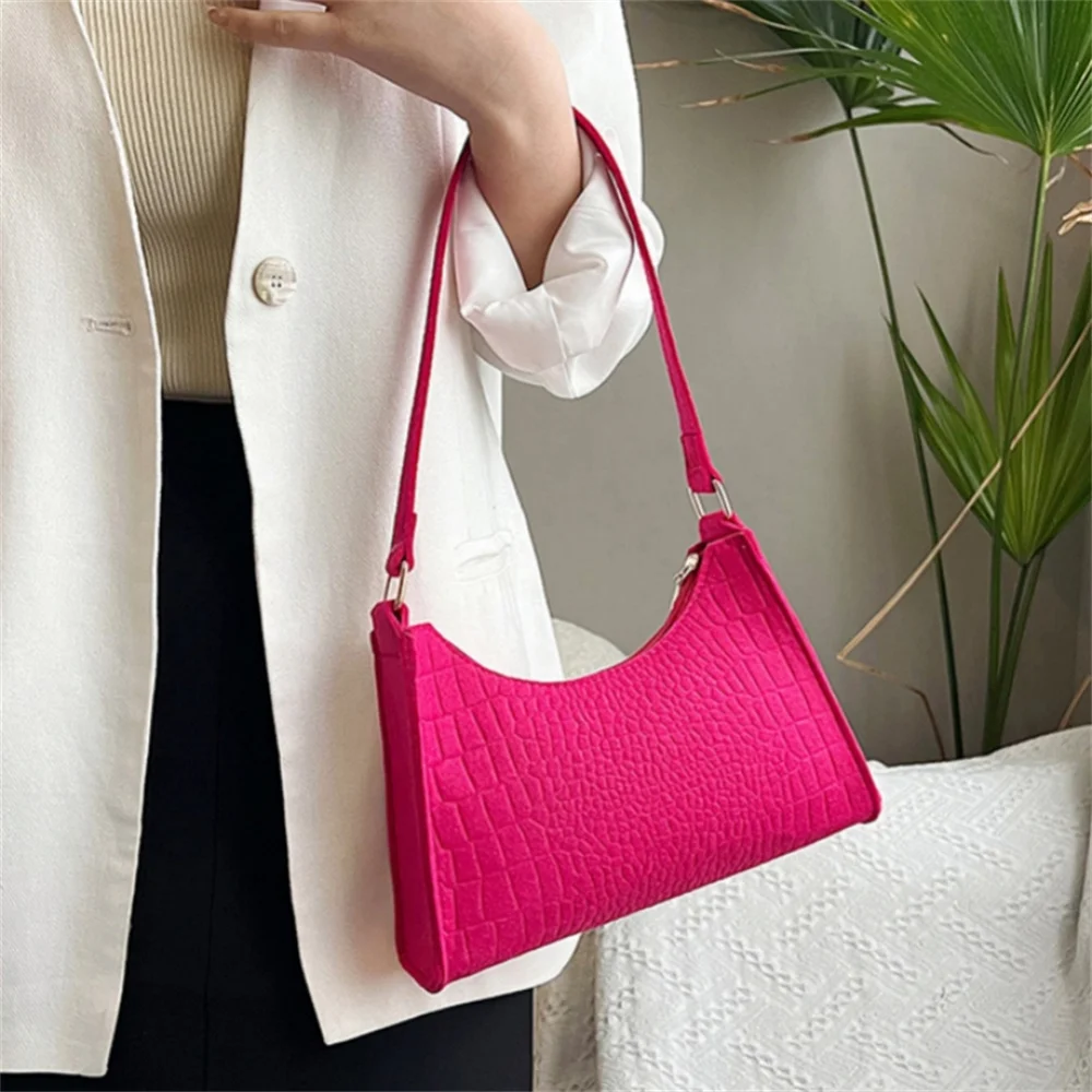 Fashion Women\'s Felt Fabric Underarm Bag Vintage Crocodile Pattern Shoulder Bag Solid Color Handbags Casual Solid Color Clutch