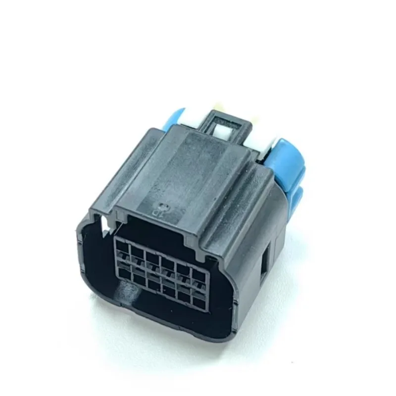 13678638 12P أنثى غمد موصل الإسكان، أجزاء الموصل الكهربائي، ملحق موصل السيارات، مكون الاستبدال