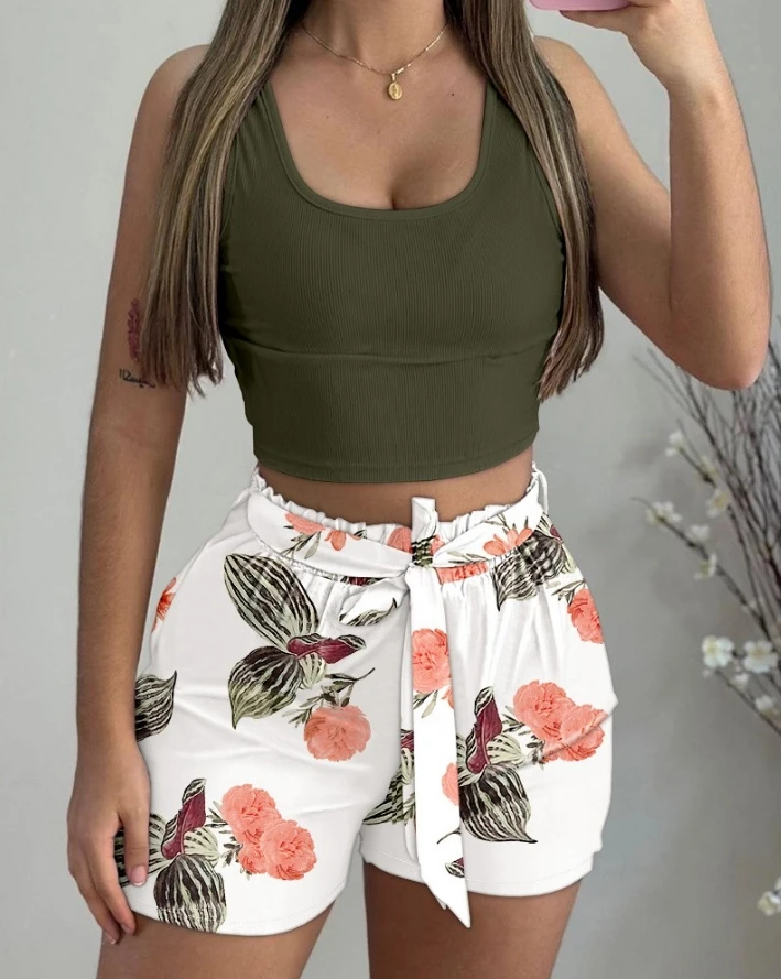 

Women's Suit 2024 Summer Latest Vintage Vacation Crop U-Neck Sleeveless Tied Detail Tank Top&skinny Tropical Print Shorts Set