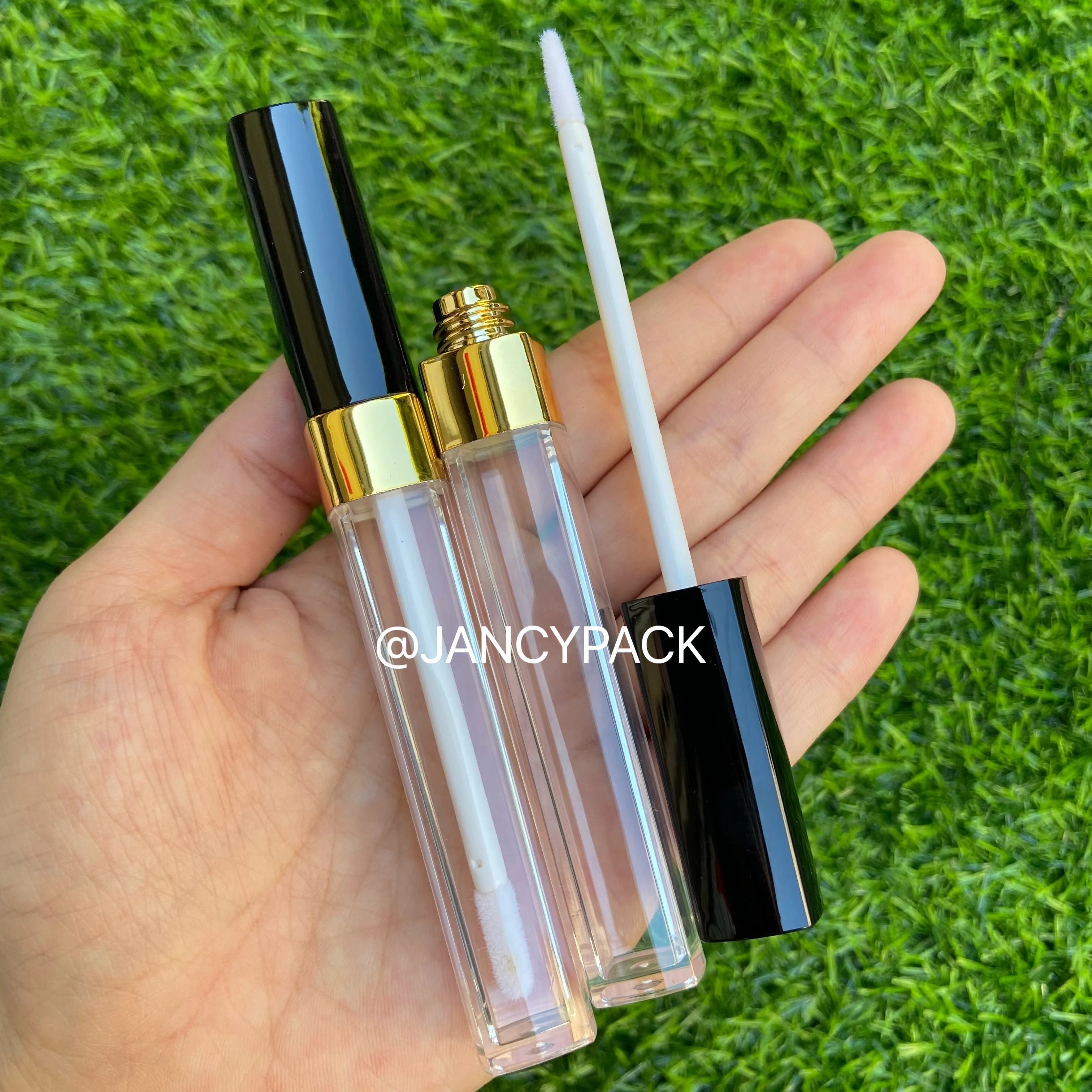 

Square Empty Lipstick Bottle Lipgloss Tube Lip Balm Tube Lipgloss Packaging Container Plastic Elegant Liquid Lipstick Container