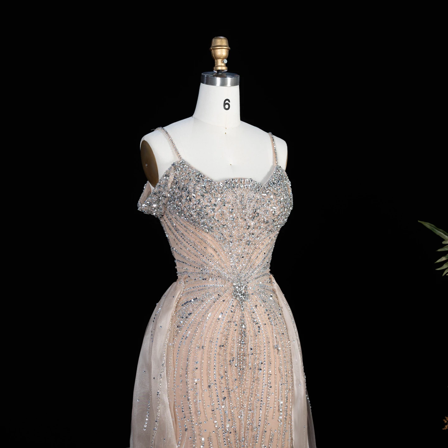 Sharon Said Abendkleid Luxuriöses Meerjungfrauenkleid aus Tüll mit Schulterfreiem Design und Spaghetti-Trägern Dubai Formelles Partykleid mit Überrock SS008 Maßanfertigung – Detail 10