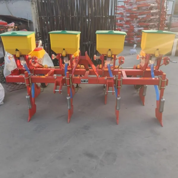 Factory Direct Sale 4-row Precision Seed Drill Suspended Precision Corn Planter with Low Price