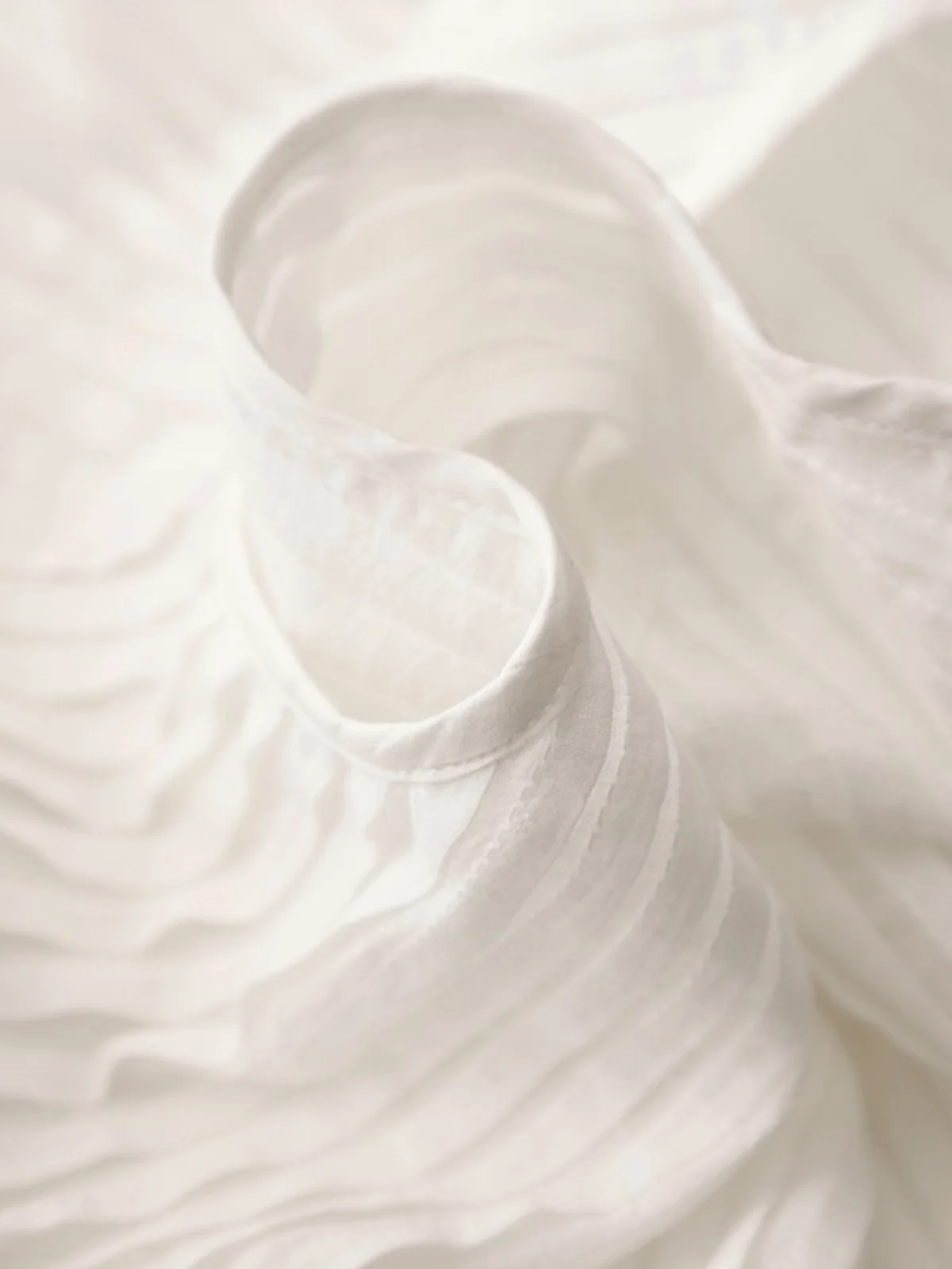White Cotton Linen Crop Top Women Summer Forest System Artistic Loose round Neck Accordion Pleat Sleeveless Linen Top
