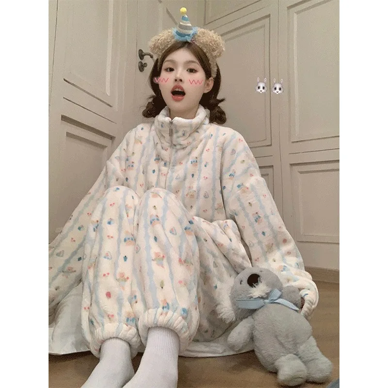 

Women's Thickened Coral Fleece Pajamas Set Spring Autumn Winter Cute Bear Design Zippered Loungewear Two Pieces Sweet XL Size