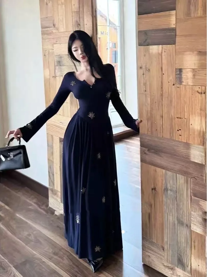 Ele Pure Desire Long Sve bestickter Dr. V-Ne A-Linien-Rock mit hoher Taille, lässiger SLE-Polyesterfaser, Winter-Dr