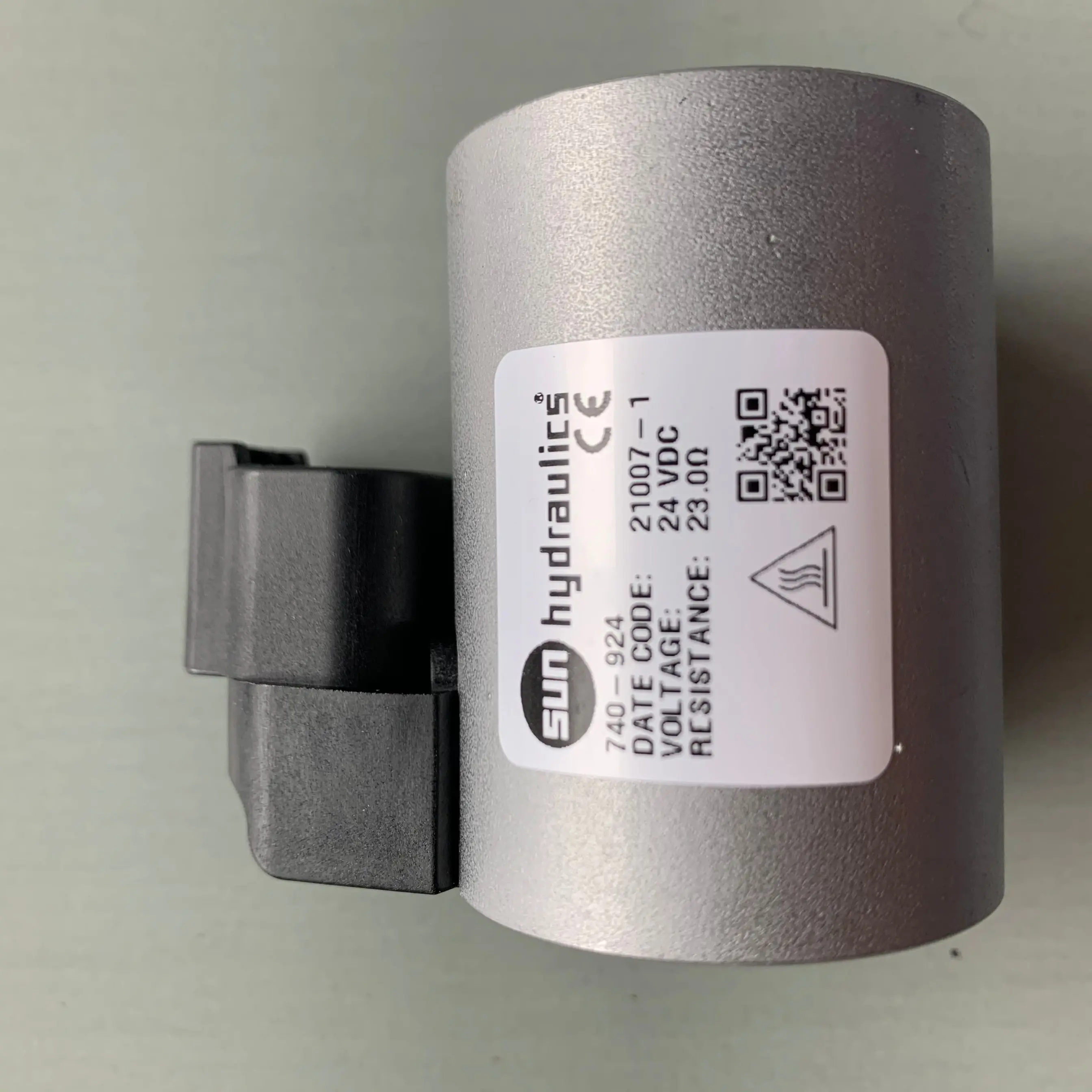 740-924 740924 740 924 740-924D 740924D SUN hydraulics origin 24 VDC coil with AMP Junior Timer connector with TVS Diode